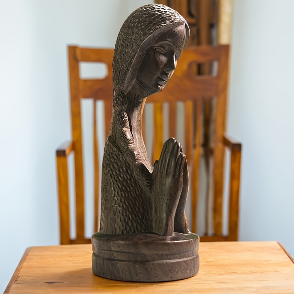 1PC Wooden Carved Praying Girl - Home Office Bookshelves ulasan dan harga
